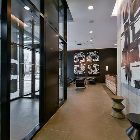 Luxury Skyline Condo In Downtown Free 24/7 Parking Winnipeg Luaran gambar
