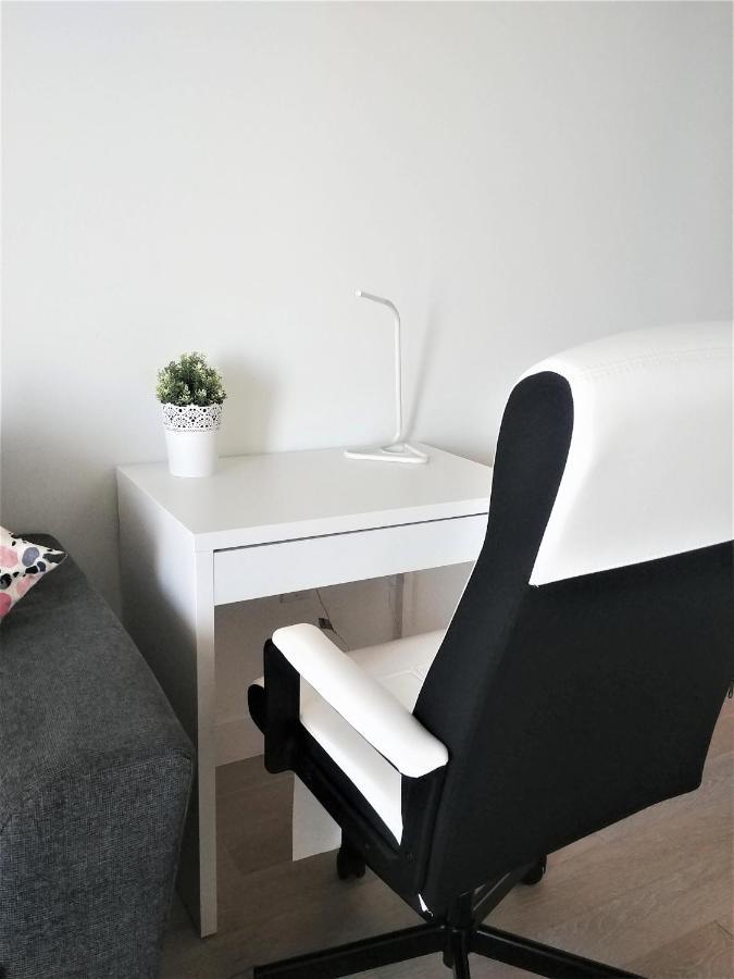 Luxury Skyline Condo In Downtown Free 24/7 Parking Winnipeg Luaran gambar