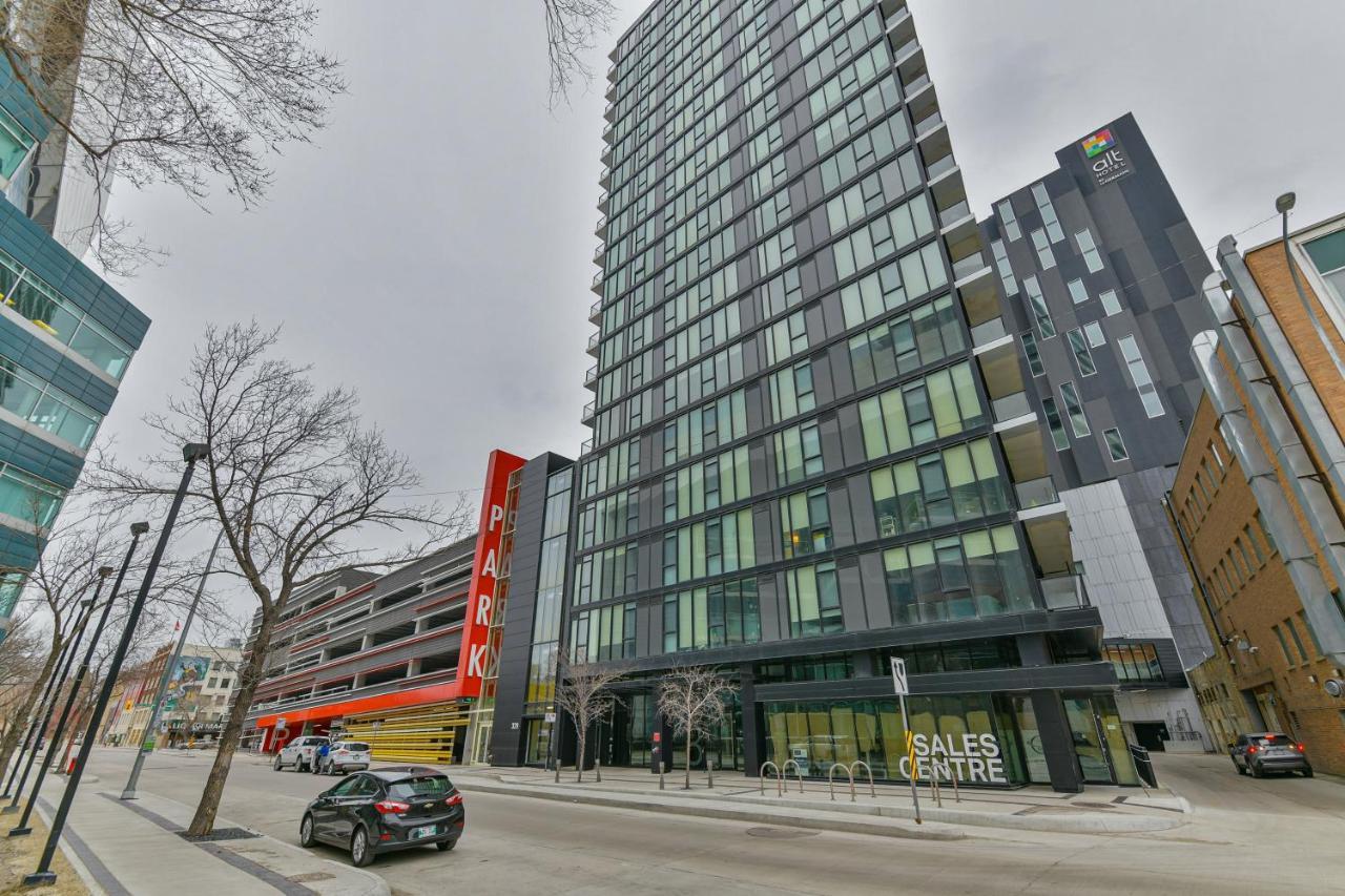 Luxury Skyline Condo In Downtown Free 24/7 Parking Winnipeg Luaran gambar